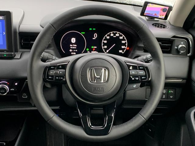 ヴェゼル ｅ：ＨＥＶＺ　ホンダセンシング・純正ナビ・フルセグ・ＣＤ／ＤＶＤ・Ｂｌｕｅｔｏｏｔｈ接続・バックカメラ・パーキングセンサー・社外ドライブレコーダー前後・純正フロアマット・前列シートヒーター・オートＬＥＤヘッドライト（4枚目）