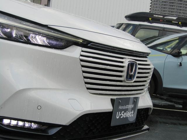 ヴェゼル ｅ：ＨＥＶＺ　ホンダセンシング・純正ナビ・フルセグ・ＣＤ／ＤＶＤ・Ｂｌｕｅｔｏｏｔｈ接続・バックカメラ・パーキングセンサー・社外ドライブレコーダー前後・純正フロアマット・前列シートヒーター・オートＬＥＤヘッドライト（57枚目）