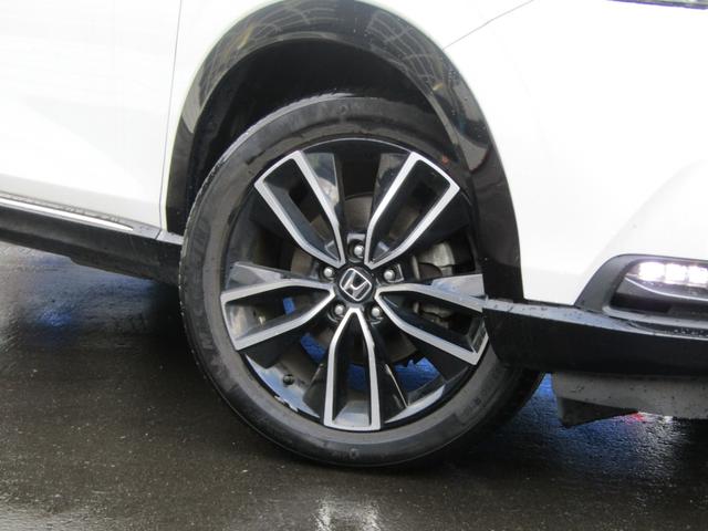 ヴェゼル ｅ：ＨＥＶＺ　ホンダセンシング・純正ナビ・フルセグ・ＣＤ／ＤＶＤ・Ｂｌｕｅｔｏｏｔｈ接続・バックカメラ・パーキングセンサー・社外ドライブレコーダー前後・純正フロアマット・前列シートヒーター・オートＬＥＤヘッドライト（58枚目）