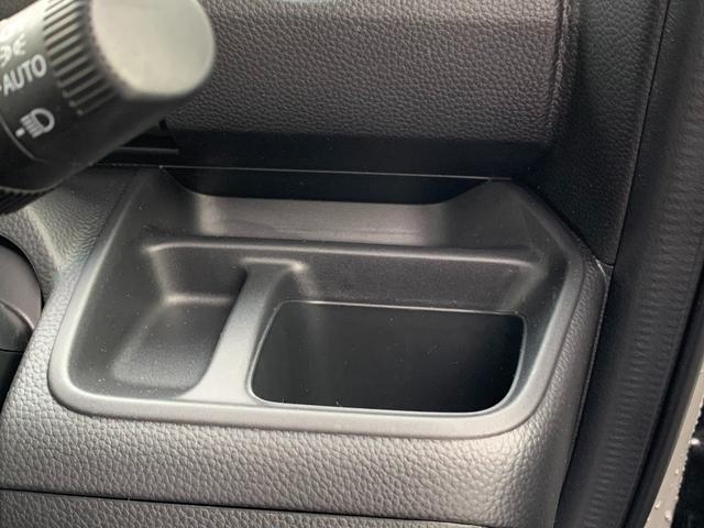 Ｎ－ＢＯＸカスタム Ｌ　ホンダセンシング・純正ナビ・フルセグ・ＣＤ／ＤＶＤ・Ｂｌｕｅｔｏｏｔｈ接続・バックカメラ・パーキングセンサー・純正フロアマット・左側電動スライドドア・オートＬＥＤヘッドライト・サイドカーテンエアバック（24枚目）