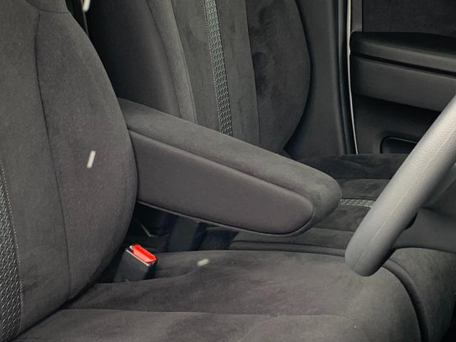 Ｎ－ＢＯＸカスタム Ｌ　ホンダセンシング・純正ナビ・フルセグ・ＣＤ／ＤＶＤ・Ｂｌｕｅｔｏｏｔｈ接続・バックカメラ・パーキングセンサー・純正フロアマット・左側電動スライドドア・オートＬＥＤヘッドライト・サイドカーテンエアバック（32枚目）