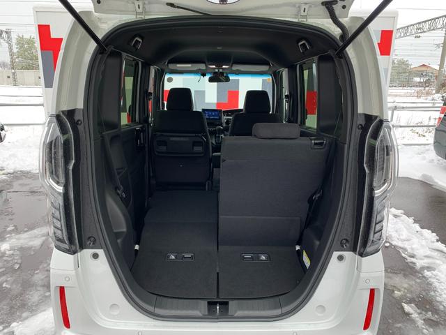 Ｎ－ＢＯＸカスタム Ｌ　ホンダセンシング・純正ナビ・フルセグ・ＣＤ／ＤＶＤ・Ｂｌｕｅｔｏｏｔｈ接続・バックカメラ・パーキングセンサー・純正フロアマット・左側電動スライドドア・オートＬＥＤヘッドライト・サイドカーテンエアバック（43枚目）