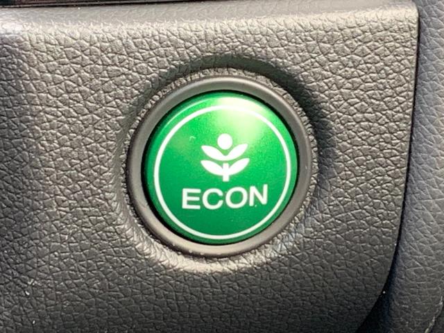 シャトル Gホンダセンシング 当社レンタカーアップ・ホンダセンシング・純正ナビ・CD・Bluetooth接続・オートエアコン・ハロゲンヘッドライト・社外フロアマット・社外前側ドライブレコーダー・アームレスト・(27枚目)