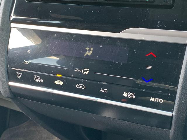 フィットハイブリッド Ｓホンダセンシング　ホンダセンシング・純正ナビ・フルセグ・ＣＤ／ＤＶＤ・Ｂｌｕｅｔｏｏｔｈ接続・バックカメラ・純正エンジンスターター・純正フロアマット・社外ドライブレコーダー前後・アームレスト・ドアバイザー・ＥＴＣ・（21枚目）