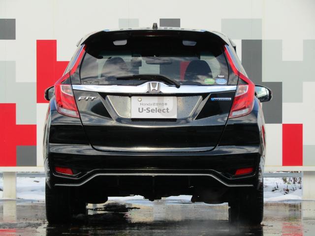 フィットハイブリッド Ｓホンダセンシング　ホンダセンシング・純正ナビ・フルセグ・ＣＤ／ＤＶＤ・Ｂｌｕｅｔｏｏｔｈ接続・バックカメラ・純正エンジンスターター・純正フロアマット・社外ドライブレコーダー前後・アームレスト・ドアバイザー・ＥＴＣ・（46枚目）