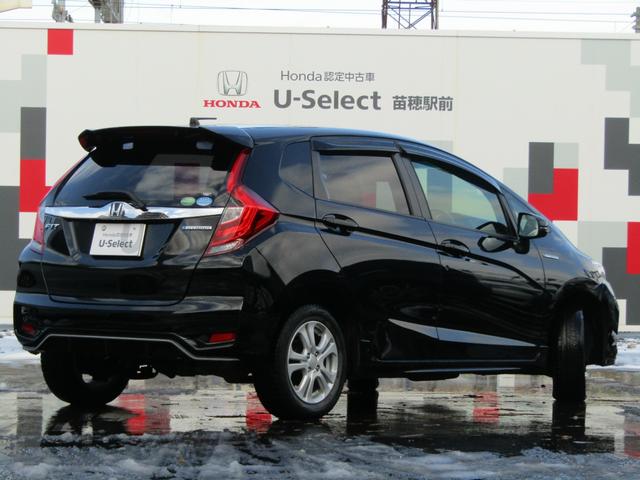 フィットハイブリッド Ｓホンダセンシング　ホンダセンシング・純正ナビ・フルセグ・ＣＤ／ＤＶＤ・Ｂｌｕｅｔｏｏｔｈ接続・バックカメラ・純正エンジンスターター・純正フロアマット・社外ドライブレコーダー前後・アームレスト・ドアバイザー・ＥＴＣ・（47枚目）