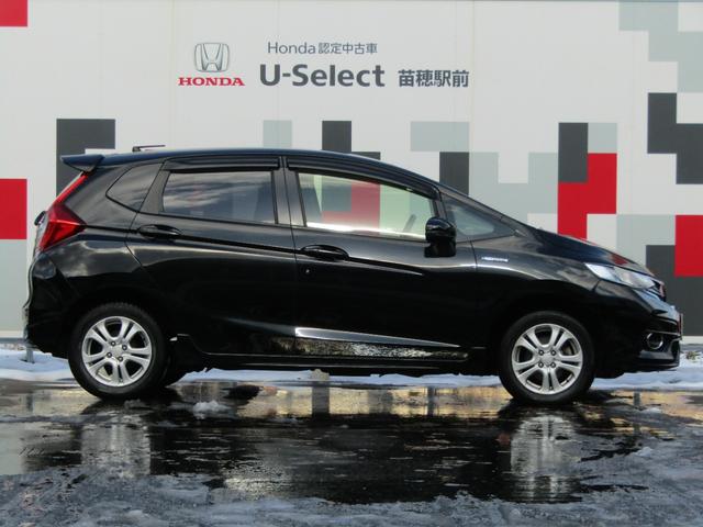 フィットハイブリッド Ｓホンダセンシング　ホンダセンシング・純正ナビ・フルセグ・ＣＤ／ＤＶＤ・Ｂｌｕｅｔｏｏｔｈ接続・バックカメラ・純正エンジンスターター・純正フロアマット・社外ドライブレコーダー前後・アームレスト・ドアバイザー・ＥＴＣ・（48枚目）