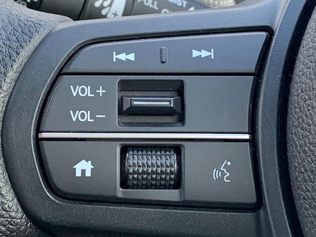 フリード ｅ：ＨＥＶエアー　当社レンタカーアップ・純正ナビ・フルセグ・ＵＳＢ接続・Ｂｌｕｅｔｏｏｔｈ接続・バックカメラ・社外前側ドライブレコーダー・オートＬＥＤヘッドライト・両側電動スライドドア・パーキングセンサー・ＥＴＣ・（5枚目）