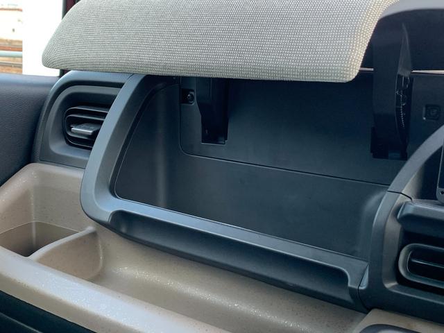 フリード ｅ：ＨＥＶエアー　当社レンタカーアップ・純正ナビ・フルセグ・ＵＳＢ接続・Ｂｌｕｅｔｏｏｔｈ接続・バックカメラ・社外前側ドライブレコーダー・オートＬＥＤヘッドライト・両側電動スライドドア・パーキングセンサー・ＥＴＣ・（13枚目）