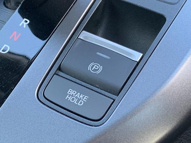 フリード ｅ：ＨＥＶエアー　当社レンタカーアップ・純正ナビ・フルセグ・ＵＳＢ接続・Ｂｌｕｅｔｏｏｔｈ接続・バックカメラ・社外前側ドライブレコーダー・オートＬＥＤヘッドライト・両側電動スライドドア・パーキングセンサー・ＥＴＣ・（18枚目）