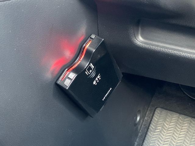 フリード ｅ：ＨＥＶエアー　当社レンタカーアップ・純正ナビ・フルセグ・ＵＳＢ接続・Ｂｌｕｅｔｏｏｔｈ接続・バックカメラ・社外前側ドライブレコーダー・オートＬＥＤヘッドライト・両側電動スライドドア・パーキングセンサー・ＥＴＣ・（20枚目）