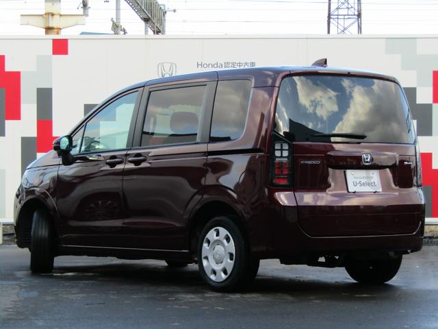 フリード ｅ：ＨＥＶエアー　当社レンタカーアップ・純正ナビ・フルセグ・ＵＳＢ接続・Ｂｌｕｅｔｏｏｔｈ接続・バックカメラ・社外前側ドライブレコーダー・オートＬＥＤヘッドライト・両側電動スライドドア・パーキングセンサー・ＥＴＣ・（52枚目）