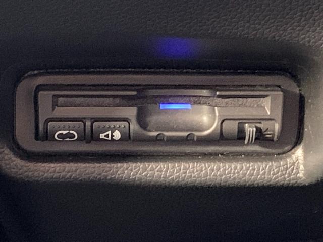 フィット １３Ｇ・Ｌパッケージ　純正ナビ・ＣＤ・ＵＳＢ接続・Ｂｌｕｅｔｏｏｔｈ接続・バックカメラ・純正フロアマット・サイドカーテンエアバック・オートエアコン・オートヘッドライト・社外アルミホイール４本・純性スチールホイール４本（22枚目）