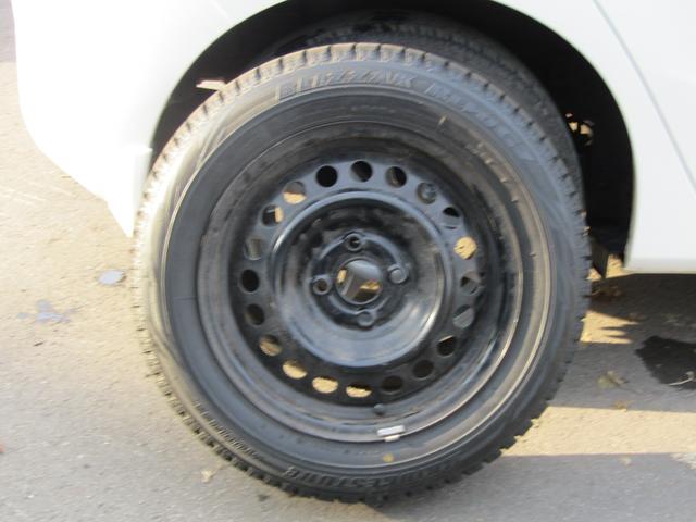 フィット １３Ｇ・Ｌパッケージ　純正ナビ・ＣＤ・ＵＳＢ接続・Ｂｌｕｅｔｏｏｔｈ接続・バックカメラ・純正フロアマット・サイドカーテンエアバック・オートエアコン・オートヘッドライト・社外アルミホイール４本・純性スチールホイール４本（61枚目）