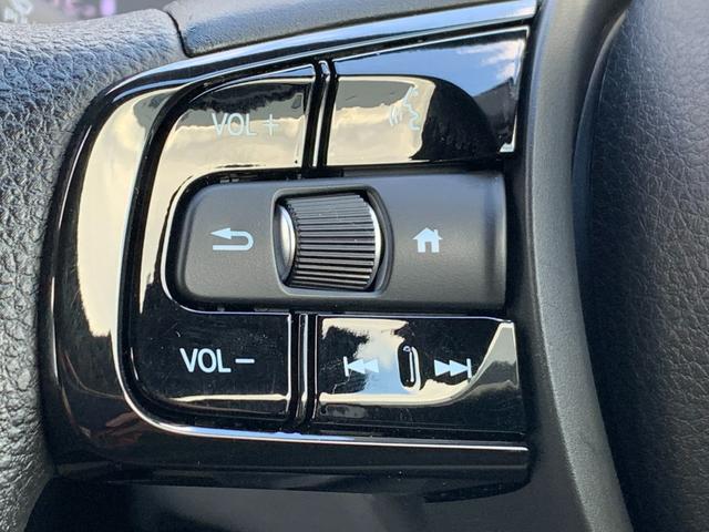 フィット ベーシック 当社レンタカーアップ・純正ナビ・フルセグ・CD/DVD・Bluetooth接続・バックカメラ・パーキングセンサー・社外前側ドライブレコーダー・電子パーキングブレーキ・オートブレーキホールド・ETC・(6枚目)