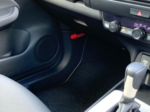 フィット ベーシック 当社レンタカーアップ・純正ナビ・フルセグ・CD/DVD・Bluetooth接続・バックカメラ・パーキングセンサー・社外前側ドライブレコーダー・電子パーキングブレーキ・オートブレーキホールド・ETC・(16枚目)