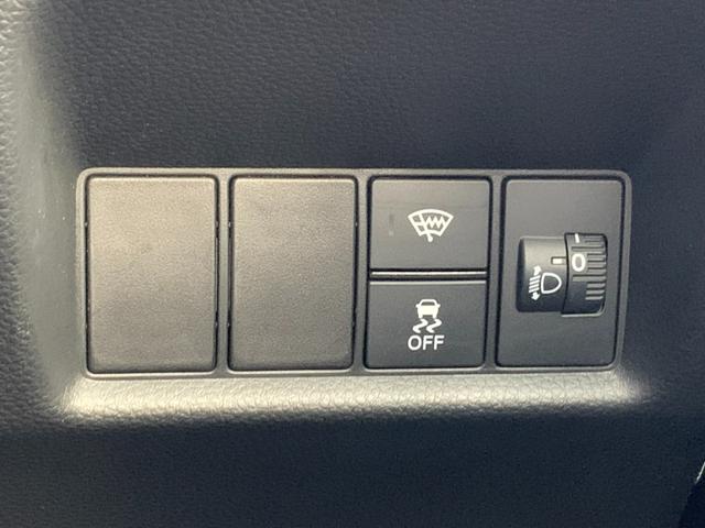 フィット ベーシック 当社レンタカーアップ・純正ナビ・フルセグ・CD/DVD・Bluetooth接続・バックカメラ・パーキングセンサー・社外前側ドライブレコーダー・電子パーキングブレーキ・オートブレーキホールド・ETC・(23枚目)