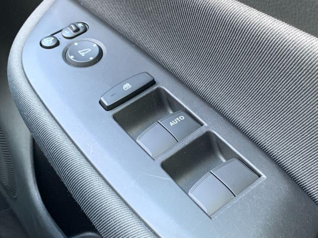 フィット ベーシック 当社レンタカーアップ・純正ナビ・フルセグ・CD/DVD・Bluetooth接続・バックカメラ・パーキングセンサー・社外前側ドライブレコーダー・電子パーキングブレーキ・オートブレーキホールド・ETC・(24枚目)