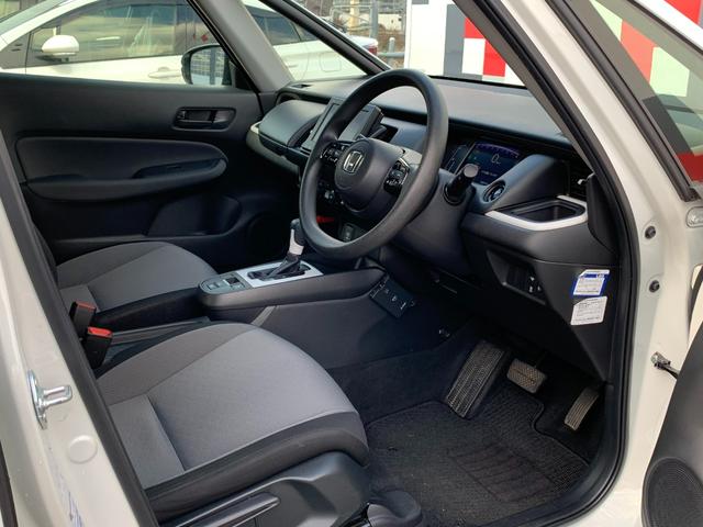 フィット ベーシック 当社レンタカーアップ・純正ナビ・フルセグ・CD/DVD・Bluetooth接続・バックカメラ・パーキングセンサー・社外前側ドライブレコーダー・電子パーキングブレーキ・オートブレーキホールド・ETC・(35枚目)