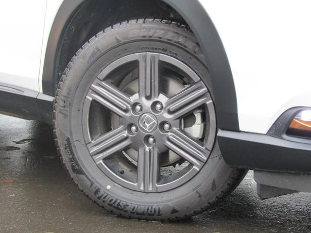 ヴェゼル e:HEVX・HuNTパッケージ 前列シートヒーター・オートエアコン・純正ナビ・フルセグ・CD/DVD/Bluetooth接続・バックカメラ・オートLEDヘッドライト・電子パーキングブレーキ・オートブレーキホールド(66枚目)