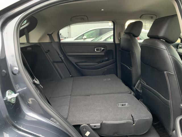 ヴェゼル ｅ：ＨＥＶＺ　Ｈｏｎｄａコネクトディスプレイ・フルセグ・バックカメラ・パーキングセンサー・ドアバイザー・アームレスト・純正フロアマット・オートＬＥＤヘッドライト・前列シートヒーター・電子パーキングブレーキ・ＥＴＣ・（47枚目）