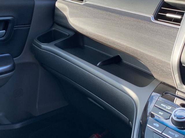 フリード＋ハイブリッド ハイブリッドＧ・ホンダセンシング　ホンダセンシング・純正ナビ・フルセグ・ＣＤ／ＤＶＤ・Ｂｌｕｅｔｏｏｔｈ接続・バックカメラ・両側電動スライドドア・左側サイドステップ・純正エンジンスターター・前列シートヒーター・純正フロアマット・ＥＴＣ（18枚目）