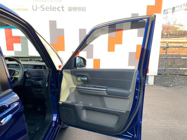 フリード＋ハイブリッド ハイブリッドＧ・ホンダセンシング　ホンダセンシング・純正ナビ・フルセグ・ＣＤ／ＤＶＤ・Ｂｌｕｅｔｏｏｔｈ接続・バックカメラ・両側電動スライドドア・左側サイドステップ・純正エンジンスターター・前列シートヒーター・純正フロアマット・ＥＴＣ（44枚目）