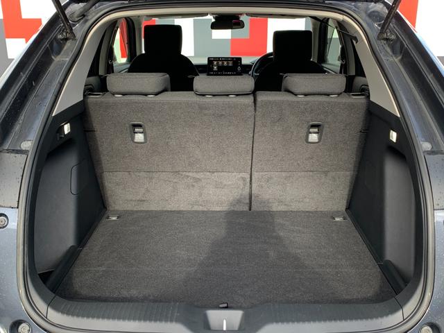 ヴェゼル ｅ：ＨＥＶＸ　ホンダセンシング・ＨＯＮＤＡコネクトディスプレイ・フルセグ・ＵＳＢ接続・Ｂｌｕｅｔｏｏｔｈ接続・バックカメラ・パーキングセンサー・電子パーキングブレーキ・前列シートヒーター・オートＬＥＤヘッドライト・（41枚目）
