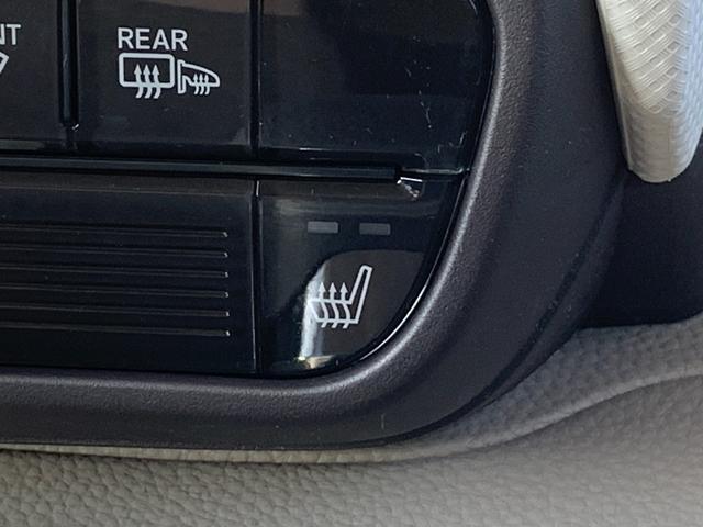 Ｎ－ＢＯＸ Ｇ・Ｌターボホンダセンシング　ホンダセンシング・純正ナビ・フルセグ・ＣＤ／ＤＶＤ・Ｂｌｕｅｔｏｏｔｈ接続・バックカメラ・両側電動スライドドア・オートＬＥＤヘッドライト・社外フロアマット・前列シートヒーター・ＥＴＣ・パドルシフト・（24枚目）