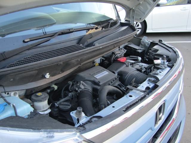 Ｎ－ＢＯＸ Ｇ・Ｌターボホンダセンシング　ホンダセンシング・純正ナビ・フルセグ・ＣＤ／ＤＶＤ・Ｂｌｕｅｔｏｏｔｈ接続・バックカメラ・両側電動スライドドア・オートＬＥＤヘッドライト・社外フロアマット・前列シートヒーター・ＥＴＣ・パドルシフト・（76枚目）