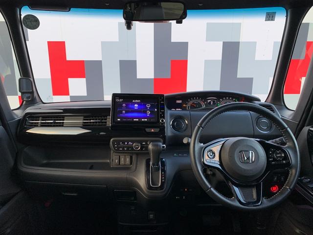 Ｎ－ＢＯＸカスタム Ｌターボ　ホンダセンシング・純正ナビ・フルセグ・ＣＤ／ＤＶＤ・Ｂｌｕｅｔｏｏｔｈ接続・純正エンジンスターター・純正ドライブレコーダー前後・純正フロアマット・両側電動スライドドア・前列シートヒーター・ＥＴＣ（3枚目）