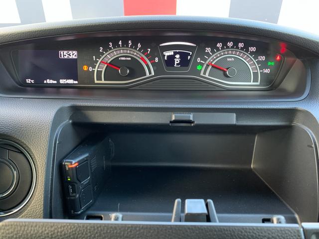 Ｎ－ＢＯＸカスタム Ｌターボ　ホンダセンシング・純正ナビ・フルセグ・ＣＤ／ＤＶＤ・Ｂｌｕｅｔｏｏｔｈ接続・純正エンジンスターター・純正ドライブレコーダー前後・純正フロアマット・両側電動スライドドア・前列シートヒーター・ＥＴＣ（12枚目）