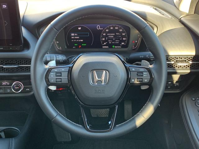 ZR-V e:HEVX 当社レンタカーアップ・ホンダセンシング・純正ナビ・フルセグ・CD/DVD・USB接続・Bluetooth接続・社外前側ドライブレコーダー・前列シートヒーター・パーキングセンサー・オートLEDライト・(4枚目)