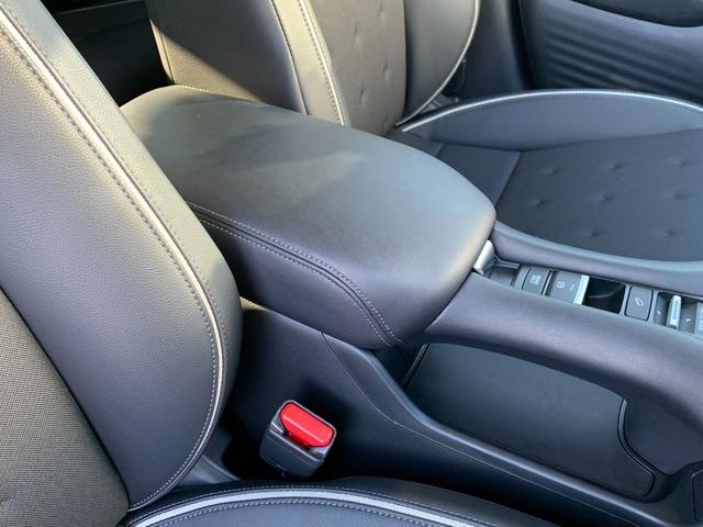 ZR-V e:HEVX 当社レンタカーアップ・ホンダセンシング・純正ナビ・フルセグ・CD/DVD・USB接続・Bluetooth接続・社外前側ドライブレコーダー・前列シートヒーター・パーキングセンサー・オートLEDライト・(38枚目)