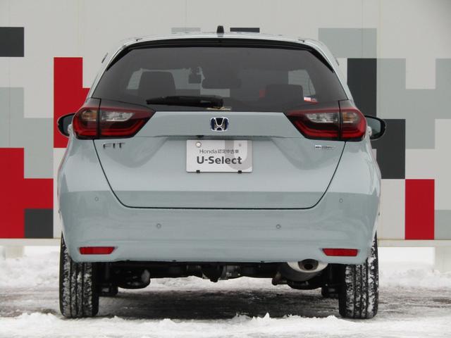 フィット ｅ：ＨＥＶホーム助手席回転シート車　助手席回転シート・ホンダセンシング・純正エンジンスターター・純正ナビ・フルセグ・ＣＤ／ＤＶＤ・Ｂｌｕｅｔｏｏｔｈ接続・バックカメラ・パーキングセンサー・社外ドライブレコーダー前後・ＬＥＤヘッドライト・（54枚目）