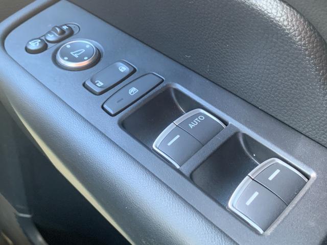 �p���[�E�B���h�E�ł��I�^�]�ȂŃ��N���N����I�^�]�ȈȊO����̊J��h���{�^��������̂ł��q����⃏������񂪊J���Ă��܂��S�z���������܂���I