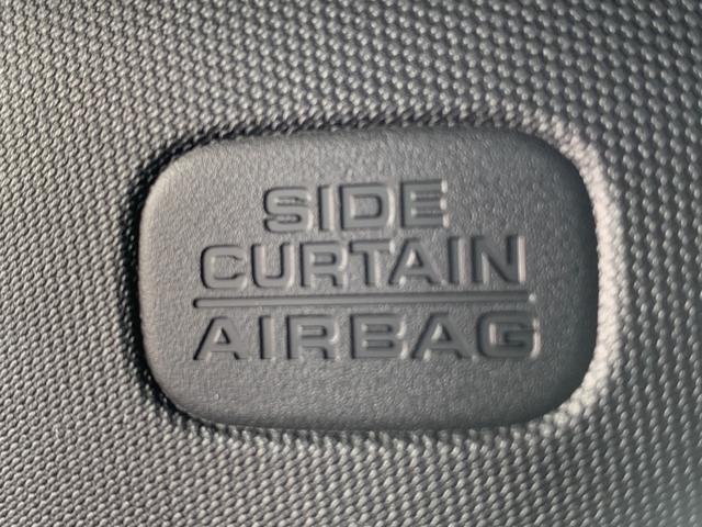 ������̎��̓T�C�h�J�[�e���G�A�o�b�N�ŉ�����̏Ռ��̍ۂɂ�����҂����܂��I