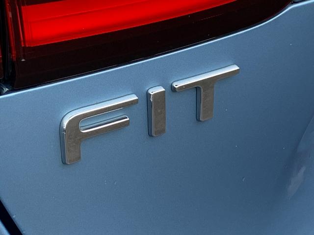 フィット ベーシック　当社整備代車アップ・ホンダセンシング・純正ナビ・ＣＤ・ＵＳＢ接続・Ｂｌｕｅｔｏｏｔｈ接続・バックカメラ・パーキングセンサー・電動パーキングブレーキ・オートブレーキホールド・純正フロアマット・ＥＴＣ・（46枚目）