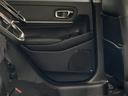 ｅ：ＨＥＶＺ　Ｈｏｎｄａコネクトディスプレイ・フルセグ・バックカメラ・パーキングセンサー・ドアバイザー・アームレスト・純正フロアマット・オートＬＥＤヘッドライト・前列シートヒーター・電子パーキングブレーキ・ＥＴＣ・（45枚目）