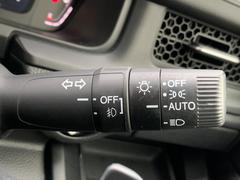 �������ȥ饤�Ȣ��ֳ������뤵�˱����ơ���ưŪ�˥饤�Ȥ������������򤷤Ƥ���ޤ����ȥ�ͥ뤬³���褦��ƻ�Ǥ⡢���������饤�ȥ����å�������ɬ�פ�����ޤ��󡣾ä�˺��ο��ۤ⤢��ޤ��� 7