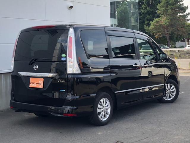 セレナ ハイウェイスター　４ＷＤ　Ｖセレクション　禁煙車　寒冷地仕様　純正ナビＴＶ　バックカメラ　両側パワースライドドア　ドライブレコーダー　ＥＴＣ　クルーズコントロール　ウォークスルー　アイドリングストップ　横滑り防止装置（7枚目）