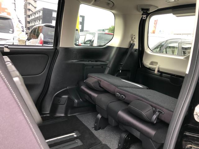 セレナ ハイウェイスター　プロパイロットエディション　４ＷＤ　禁煙車　寒冷地仕様　プロパイロット　インテリジェントエマージェンシーブレーキ　両側パワースライドドア　左側ハンズフリーオートスライドドア　デュアルバックドア　クリアランスソナー　オートライト（71枚目）