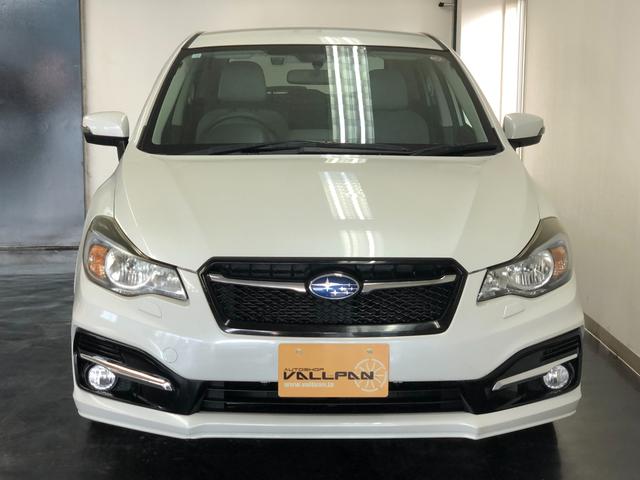 インプレッサスポーツハイブリッド ハイブリッド２．０ｉ－Ｓアイサイト　４ＷＤ　禁煙車　アイサイト　純正ナビＴＶ　バックカメラ　パドルシフト　クルーズコントロール　ＥＴＣ　プッシュスタートキーレス　アイドリングストップ　社外アルミ（4枚目）