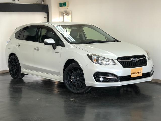 インプレッサスポーツハイブリッド ハイブリッド２．０ｉ－Ｓアイサイト　４ＷＤ　禁煙車　アイサイト　純正ナビＴＶ　バックカメラ　パドルシフト　クルーズコントロール　ＥＴＣ　プッシュスタートキーレス　アイドリングストップ　社外アルミ（5枚目）