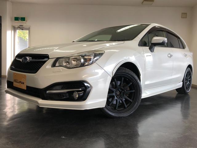 インプレッサスポーツハイブリッド ハイブリッド２．０ｉ－Ｓアイサイト　４ＷＤ　禁煙車　アイサイト　純正ナビＴＶ　バックカメラ　パドルシフト　クルーズコントロール　ＥＴＣ　プッシュスタートキーレス　アイドリングストップ　社外アルミ（11枚目）