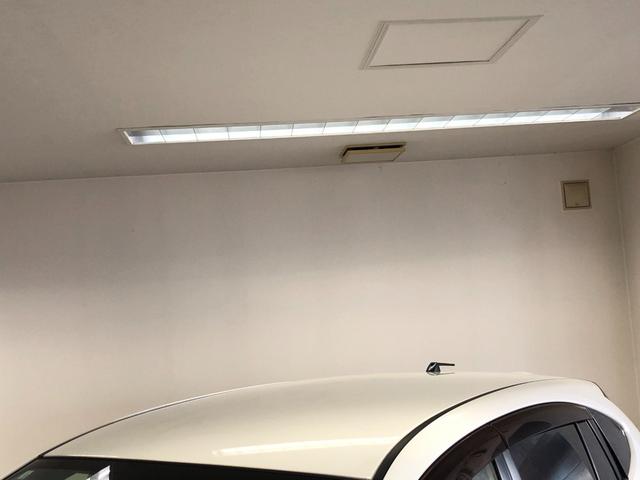 インプレッサスポーツハイブリッド ハイブリッド２．０ｉ－Ｓアイサイト　４ＷＤ　禁煙車　アイサイト　純正ナビＴＶ　バックカメラ　パドルシフト　クルーズコントロール　ＥＴＣ　プッシュスタートキーレス　アイドリングストップ　社外アルミ（19枚目）