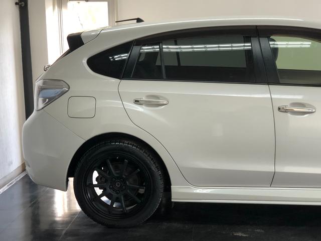 インプレッサスポーツハイブリッド ハイブリッド２．０ｉ－Ｓアイサイト　４ＷＤ　禁煙車　アイサイト　純正ナビＴＶ　バックカメラ　パドルシフト　クルーズコントロール　ＥＴＣ　プッシュスタートキーレス　アイドリングストップ　社外アルミ（26枚目）