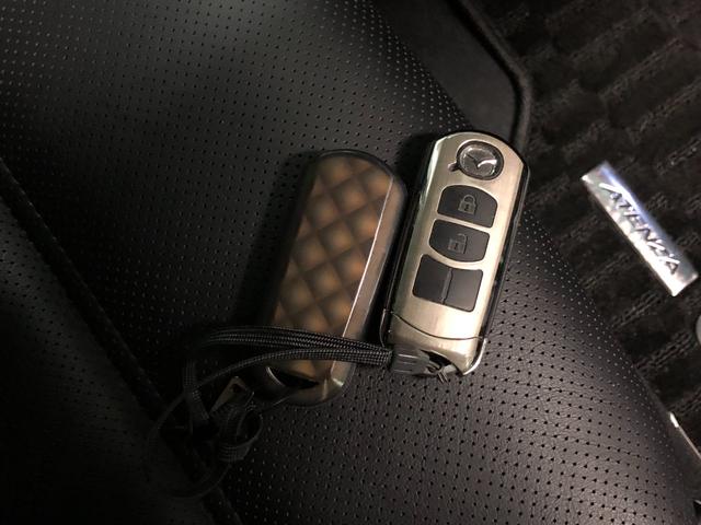 アテンザセダン ＸＤ　Ｌパッケージ　４ＷＤ　禁煙車　寒冷地仕様　マツダコネクト　ｉーＡＣＴＩＶＳＥＮＳＥ　純正ナビＴＶ　バックカメラ　シートヒーター　ＬＥＤヘッドライト　革シート　ヘッドアップディスプレイ　クルーズコントロール（56枚目）