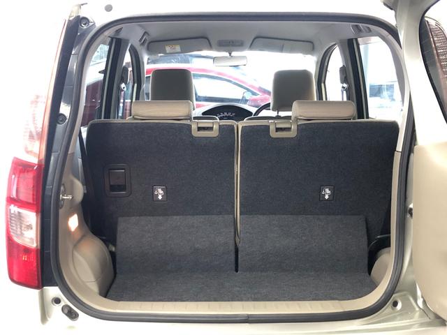 お客様に少しでもキレイな状態で納車したい、というスタッフの想いからヴァリパンでは特に美装に力を入れております！