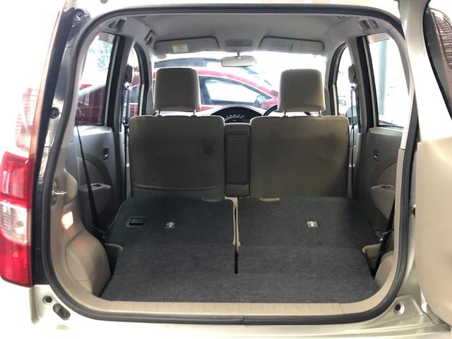 意外と広いトランクルームです！ちょっとした買い物から、旅行まで、この一台あれば大丈夫です！